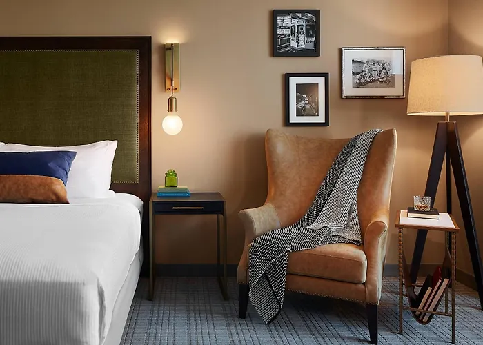 Hotel Zachary, Chicago, A Tribute Portfolio Chicago