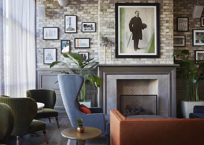 Zachary, Chicago, A Tribute Portfolio Hotel 4*