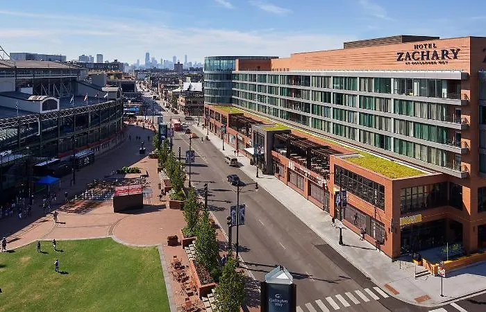 Zachary, Chicago, A Tribute Portfolio Hotel